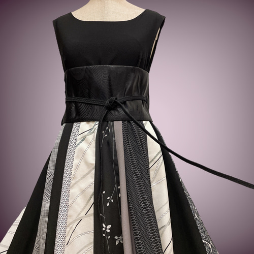 白黒 MIX 着物 パッチワークワンピース L～2L 着物リメイク 演奏会