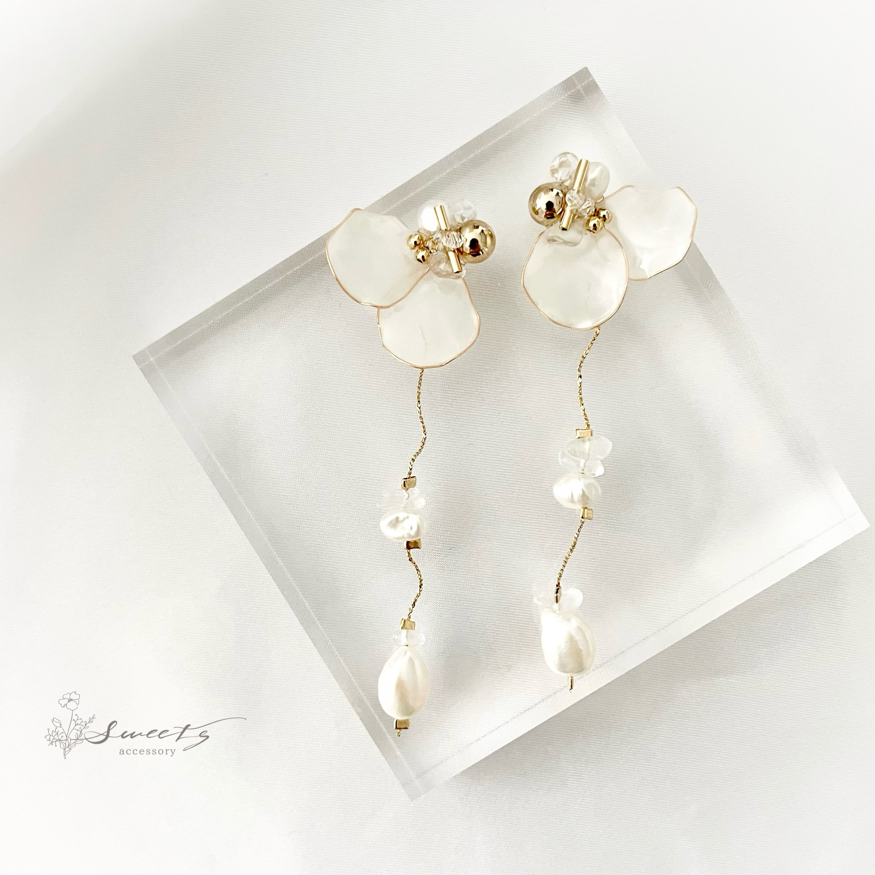チェーン　ピアス/イヤリング変更可能　ハンドメイド #351 淡水パール　5連