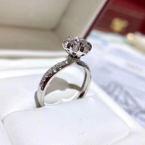 newデザイン】白金の薔薇 モアサナイト ダイヤ リング K18WG 指輪  