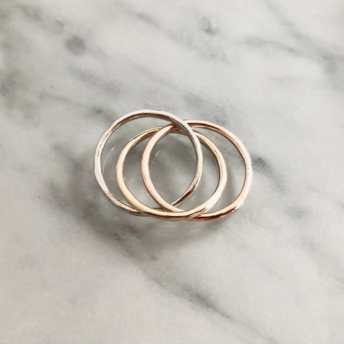 歪な甲丸3連リングS/gold&silver/B028 指輪・リング kenzihouse(ケンジ