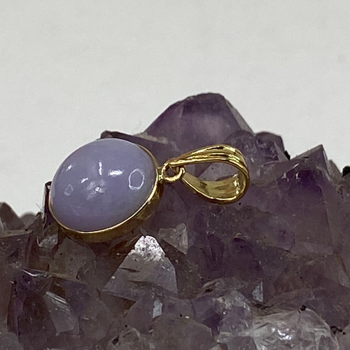 k18YG AU750 18金 天然 ラベンダーヒスイ 翡翠ペンダント 3.8ct k18YG AU750 18金 天然 ラベンダーヒスイ 翡翠ペンダント 3.8ct