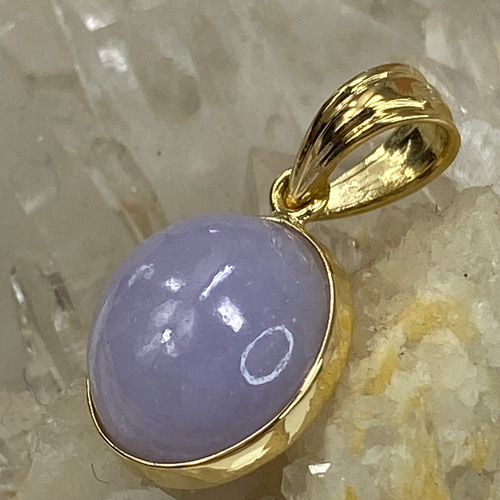 k18YG AU750 18金 天然 ラベンダーヒスイ 翡翠ペンダント 3.8ct k18YG AU750 18金 天然 ラベンダーヒスイ 翡翠ペンダント 3.8ct