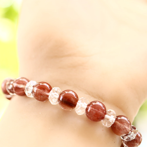 ☆スーパープレミアムブレス☆レッドルチルクォーツ：8ミリ☆…☆天然石