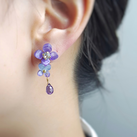 幻想グラデーション◆紫陽花の朝露(天然石アメジスト)/ピアス・イヤリング　(金属アレルギー対応) 4枚目の画像