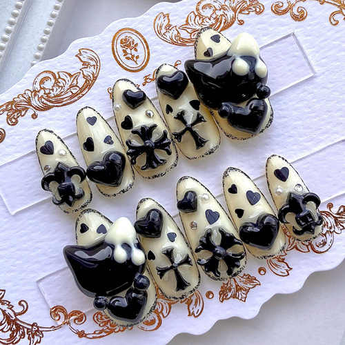 ネイルチップ 量産型 地雷 サブカル ブラック イエロー クロム ハート  