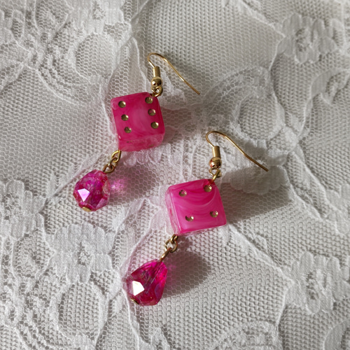 ☆新品☆ SHISHIKUI シシクイ ピアス スモーキーピンク ピンク THE SHISHIKUI Pierce / SMOKY PINK アクセサリー THE SHISHIKUI