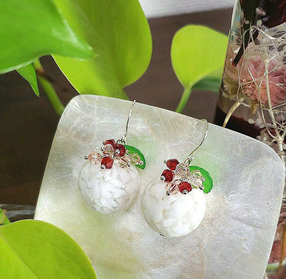 ライチ✾大ぶりピアス 果物シリーズ じゃらピ ハンドメイド No.133 