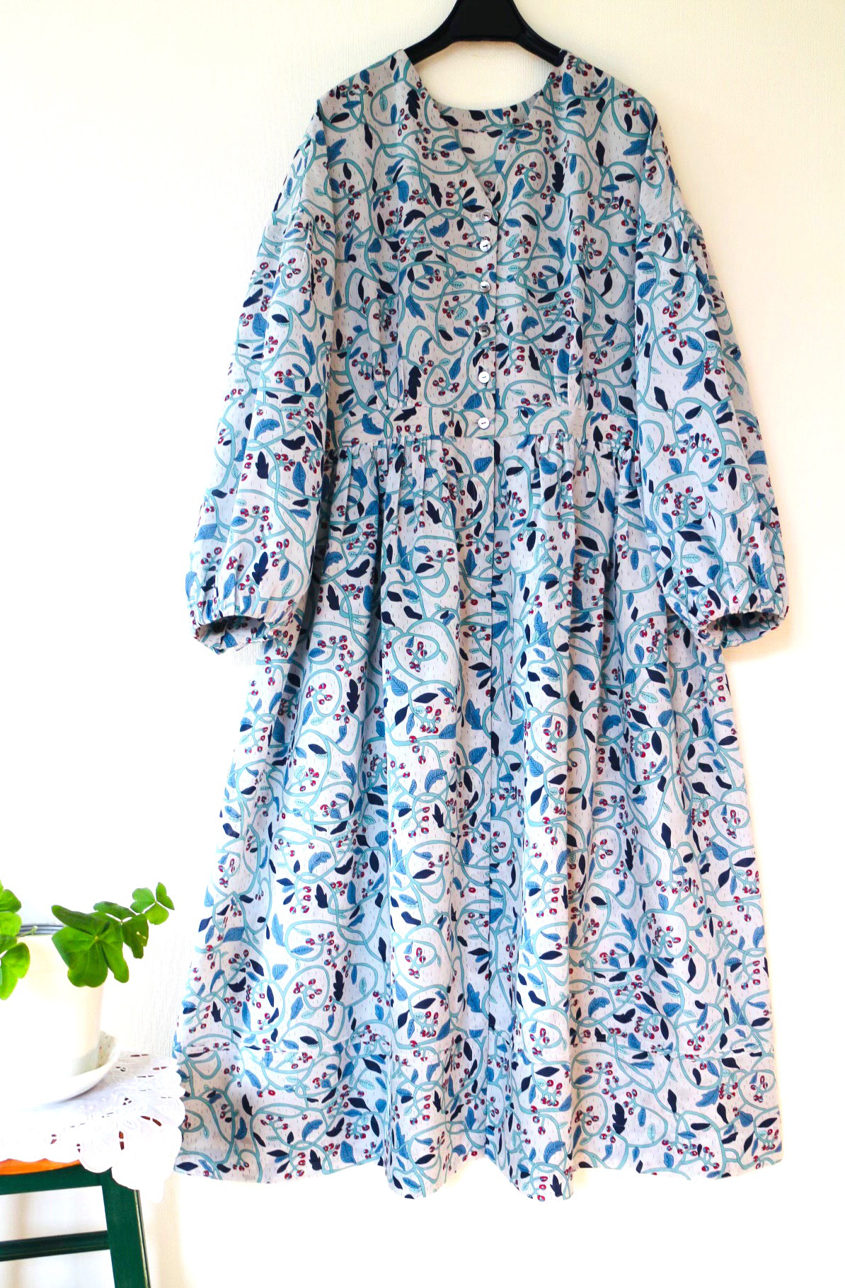 夏　★LIBERTY 綿シルク　リバティ蔦柄2wayワンピース 前開き,羽織,★一枚限定 18,720円