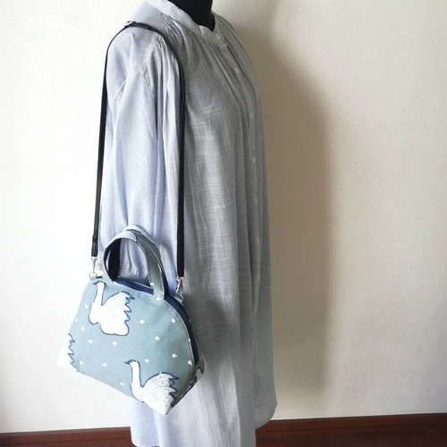 ミナペルホネンswanのシェルバッグ2way /moss green ポシェット ミナペルホネンswanのシェルバッグ2way /moss green ポシェット