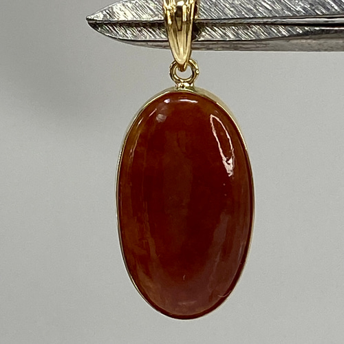 k18YG AU750 18金 天然 赤ヒスイ 翡翠ペンダント 7.8ct ペンダント 