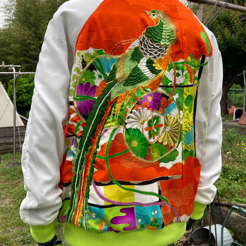着物リメイクスカジャン 尾長鳥 リバーシブル 横振り刺繍 メンズ 着物リメイクスカジャン 尾長鳥 リバーシブル 横振り刺繍 メンズ