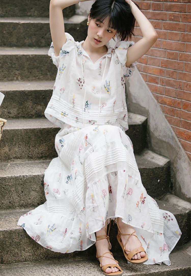 華やかフラワー刺繍 ラミー/麻のティアードロングスカート ウエストゴム 裏地付き【春秋夏】 華やかフラワー刺繍 ラミー/麻のティアードロングスカート ウエストゴム 裏地付き【春秋夏】
