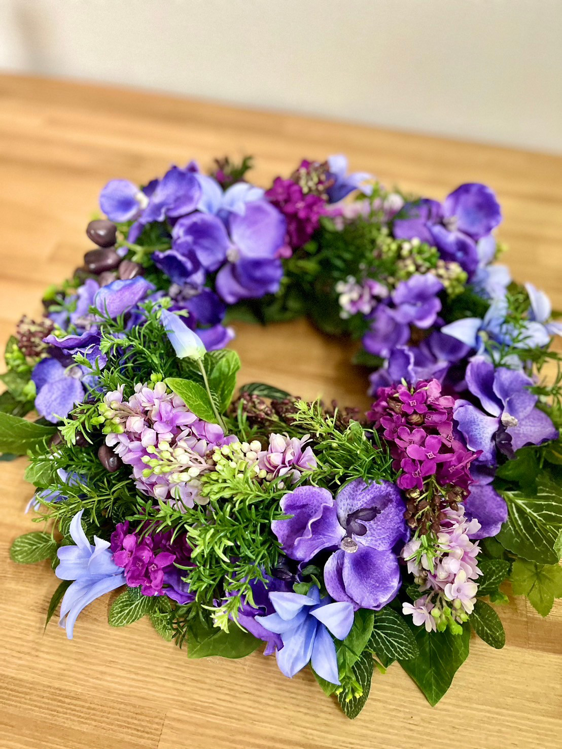 秋色紫陽花ナチュラルリース＊〜貝細工とキセランセマムの春色リース