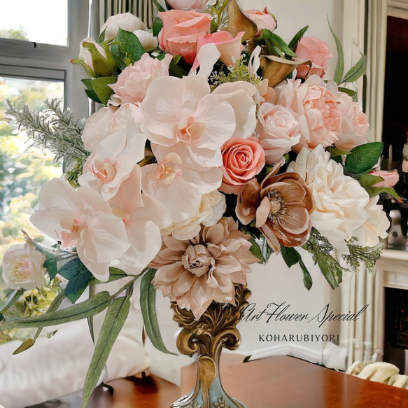 ロココ調　アートフラワー　サルタレッリなどの家具にあいます♡ アンティークローズ　フラワーアレンジメント　造花 