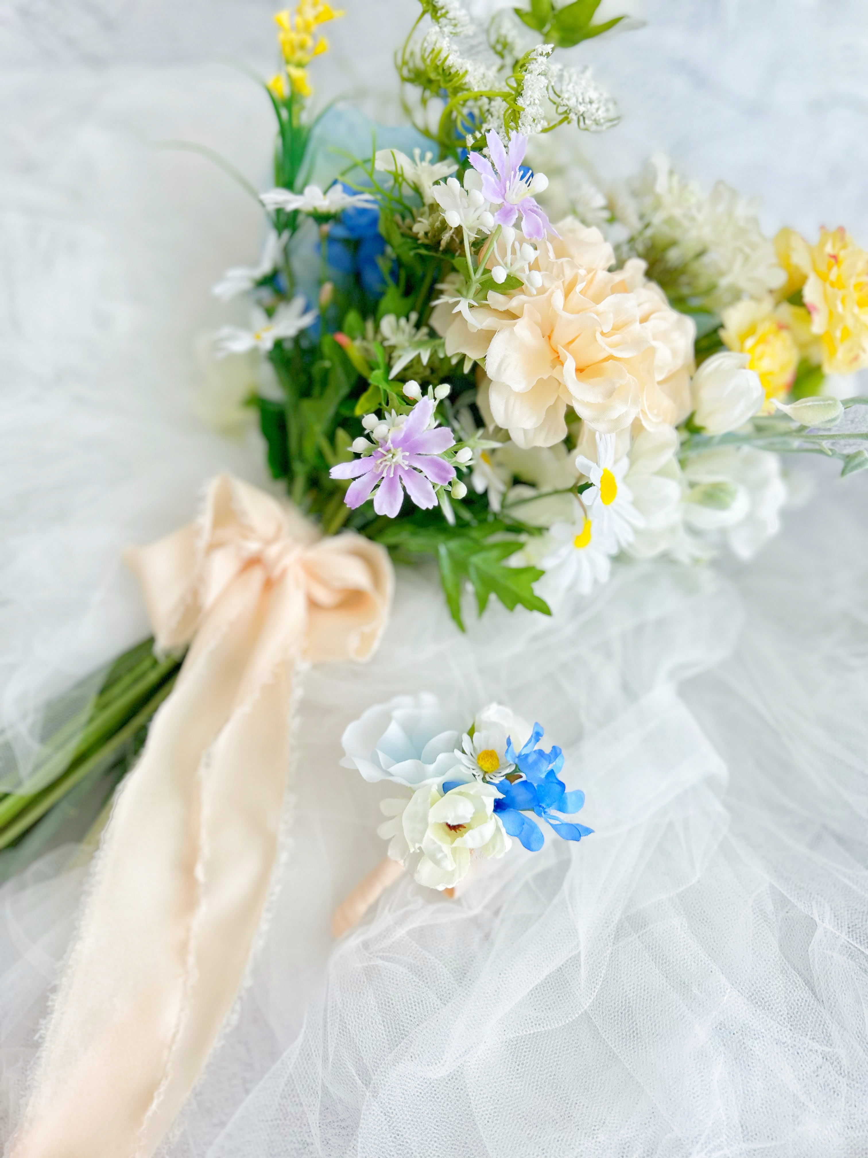 再販！受注生産♡パステルカラー海外風ロマンティックブーケ　ダリア　ラナンキュラス　カーネーション　ブートニア付