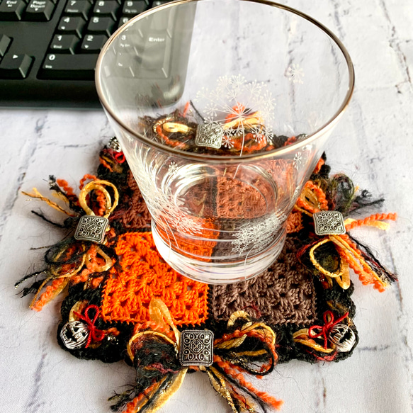 ハロウィンコースター ミニドイリー（グラニースクエア編み