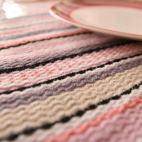 洗える♪北欧手織りのランチョンマット（グレーピンク） ランチョン