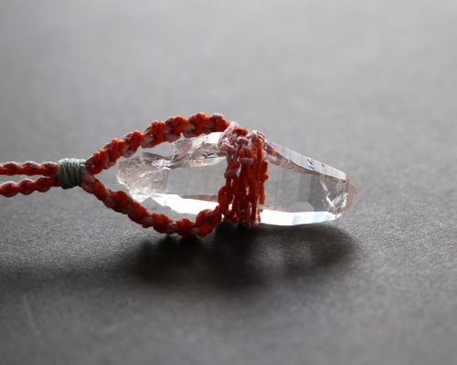 98a4222e57bb002a09a7ba47002503