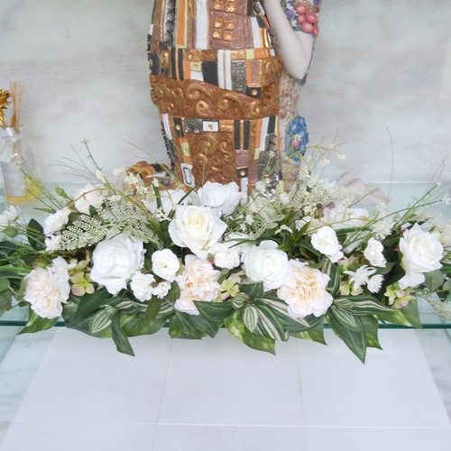 ◇ナチュラル ホワイト＆グリーン 90cm テーブル装花