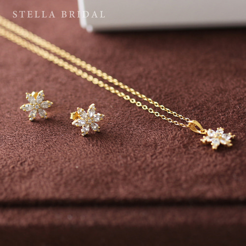 金属アレ対応＊SV925＊キュービックジルコニア ネックレス