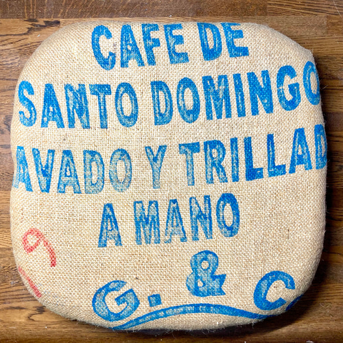 珈琲豆麻袋で作った椅子 椅子（チェアー）・スツール トム 通販  