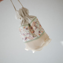 キラキラ⭐️　あんぱん＆インド刺繍リボンポーチ インド刺繍リボン ポーチ ［M］ ポーチ Jewelino 通販 16728801