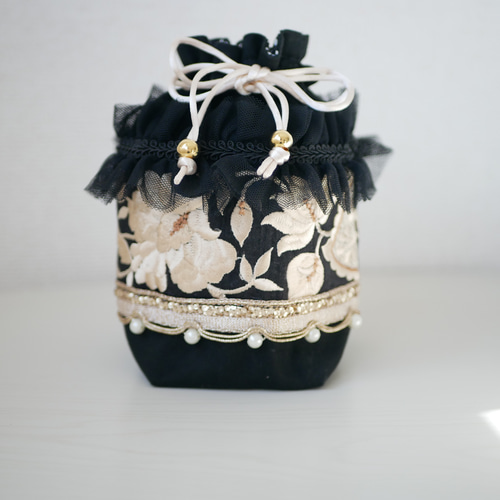 インド刺繍リボン　巾着ポーチ No.5＞インド刺繍リボンポーチ 巾着 巾着袋 Priya.U 通販 17736558