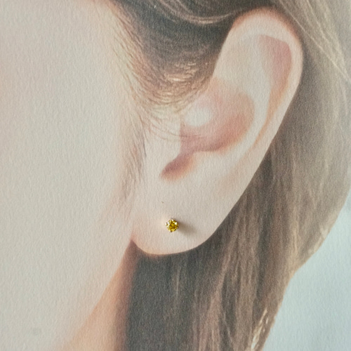 4月誕生石 イエローCVD合成ダイヤモンド スタッドピアス 14kゴールド  