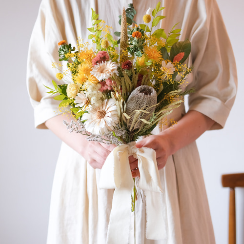 煌めくブーケ　ドライフラワー　ウェディングブーケ　前撮り　スワッグ　成人式 11cae6644e03e4fc98c3acb74cb04a