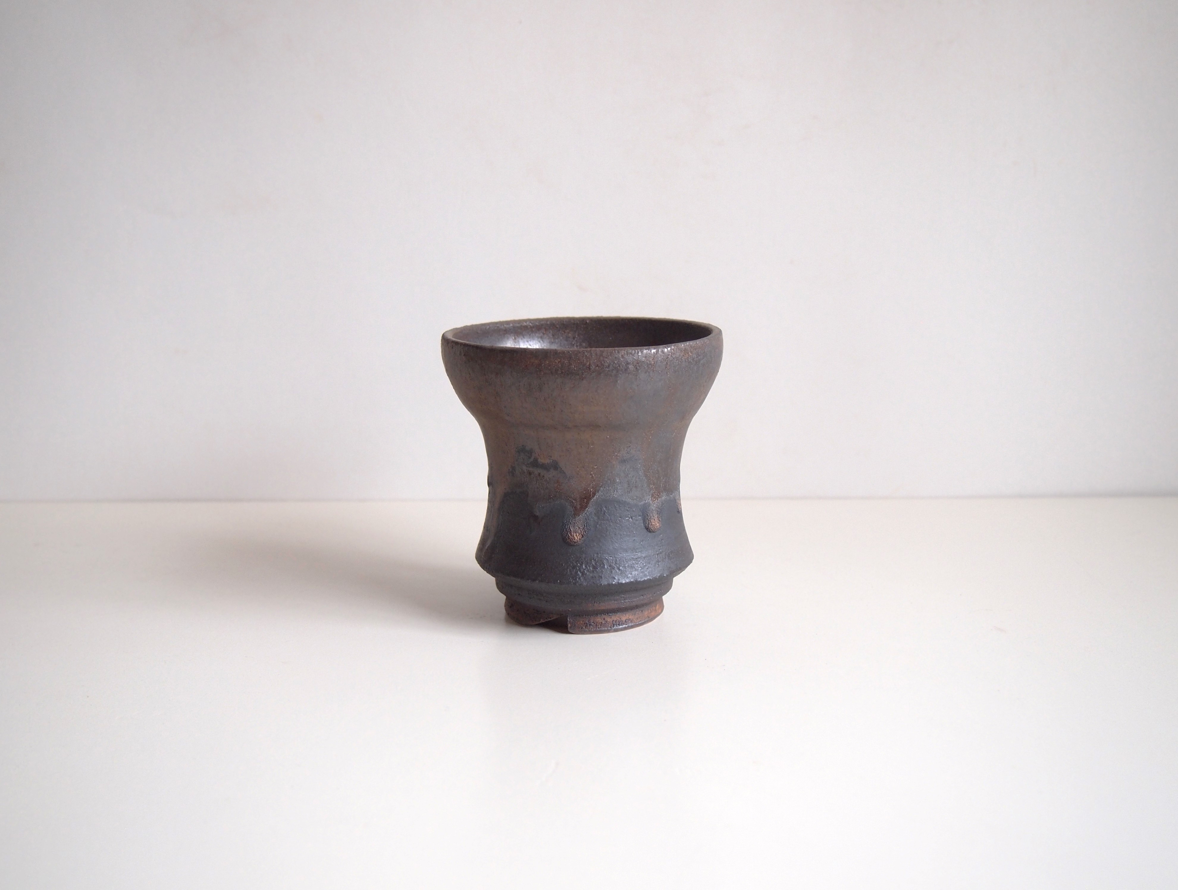 Φ8.8×h8.3㎝ 金属釉 植木鉢　M8