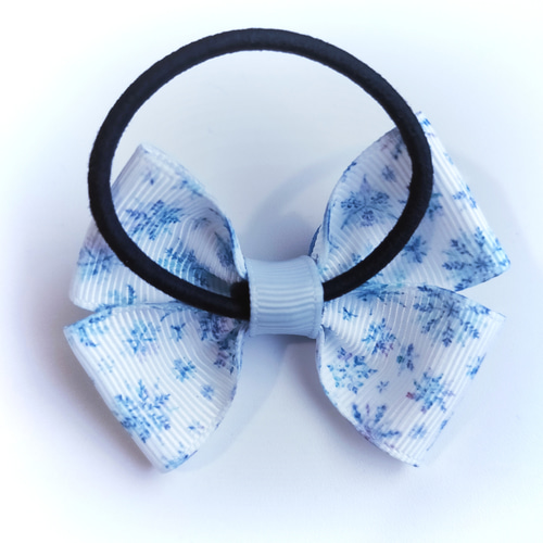 ヘアゴム】2個セット/キッズツインヘアゴム《雪の結晶リボン》 雑貨