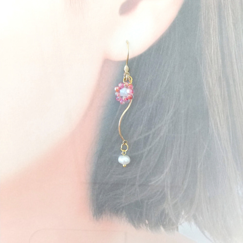 No.69 ビーズと淡水パールのアクセサリー（ピアス/イヤリング） ピアス 