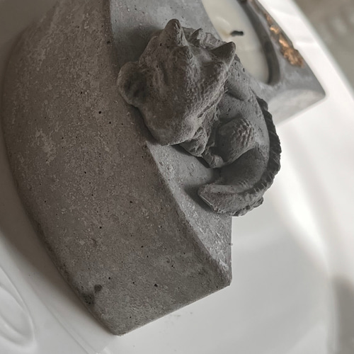 キャンドルホルダー♡三日月金箔付き♡おやすみベビードラゴン付き  