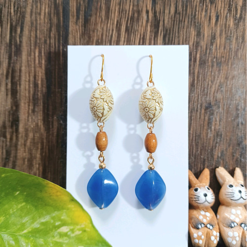 エキゾチック✾フラワーピアス ブルー✾ ハンドメイド No.1616 ピアス 