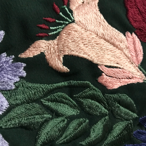 伝統工芸 横振り刺繍 大判刺繍花 ラップワンピース 巻きスカート 長袖 