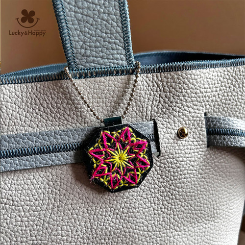 自由に刺繍して作る革パーツ【八角形】キーホルダー キット