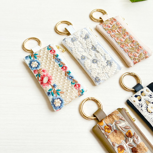 new color＊インド刺繍リボンのミニポーチ＊キーリング付き