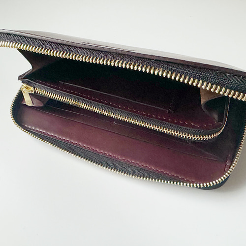 ホーウィン社 クロムエクセルレザー バーガンディ ラウンド