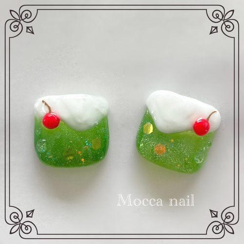 181】☆親指のみ メロンクリームソーダ フットネイルチップ 水滴