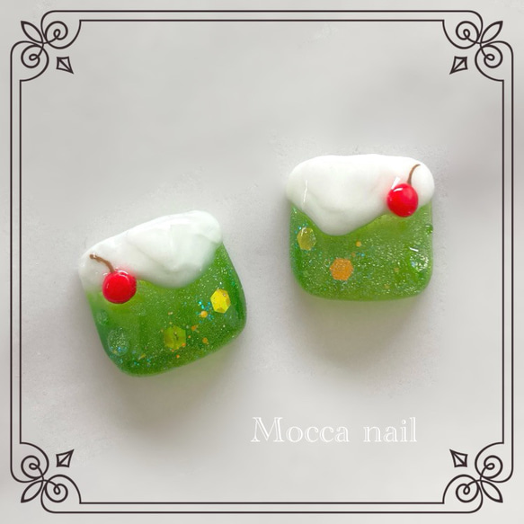 181】☆親指のみ メロンクリームソーダ フットネイルチップ 水滴  