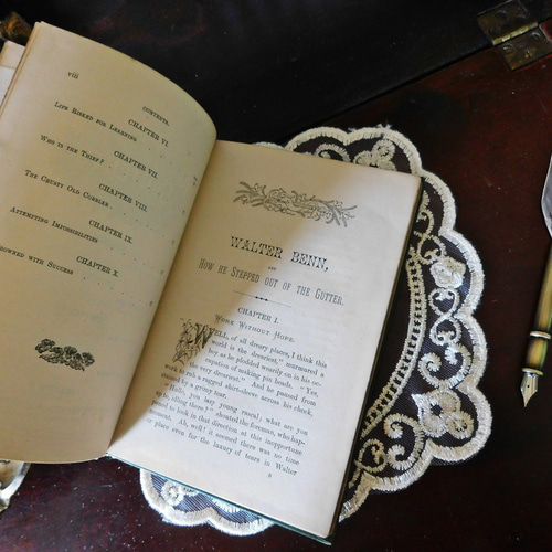 アンティーク　イギリスbook ボタニカル　洋書 現品限り一斉値下げ！ アンティーク イギリスbook ボタニカル