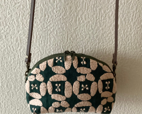 【再販ナシ】ミナペルホネン rosy ショルダーバッグ ポシェット ベージュ 再販ナシ】ミナペルホネン rosy ショルダーバッグ ポシェット