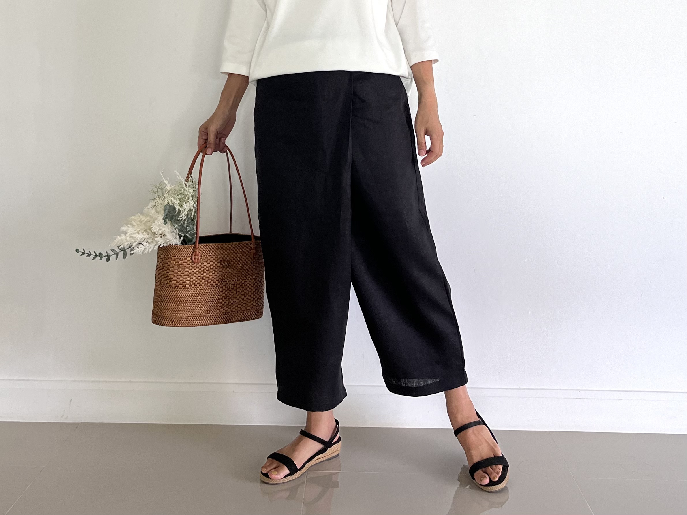 大人気☆ 巻きスカート風のペグトップパンツ リネン 黒 PT530