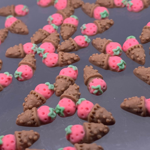 ネイルパーツ アイス いちご 12mm 混色 3D 立体 50個 ぷっくり