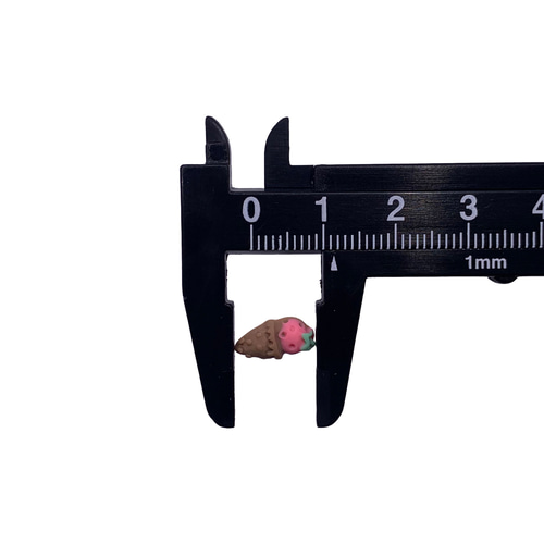 ネイルパーツ アイス いちご 12mm 混色 3D 立体 50個 ぷっくり