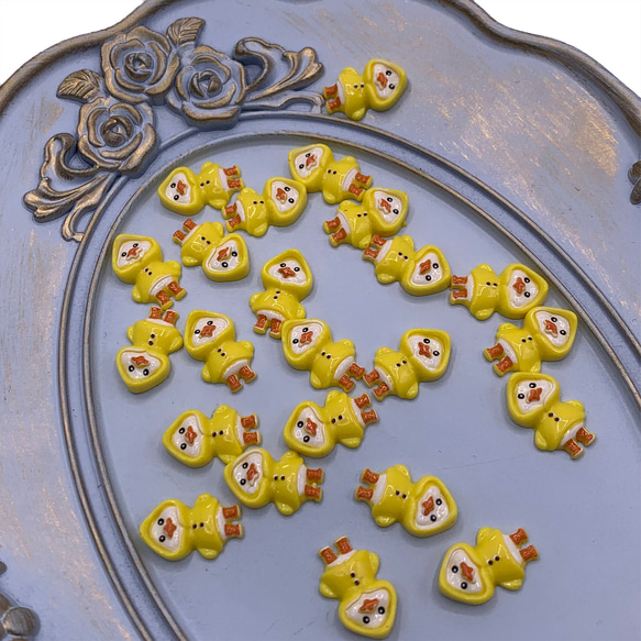 ネイルパーツ アヒル 動物 14ｍｍ イエロー 50個 キャラクター 混色 3Ｄ 立体 ぷっくり 樹脂 デコ 3839 4枚目の画像