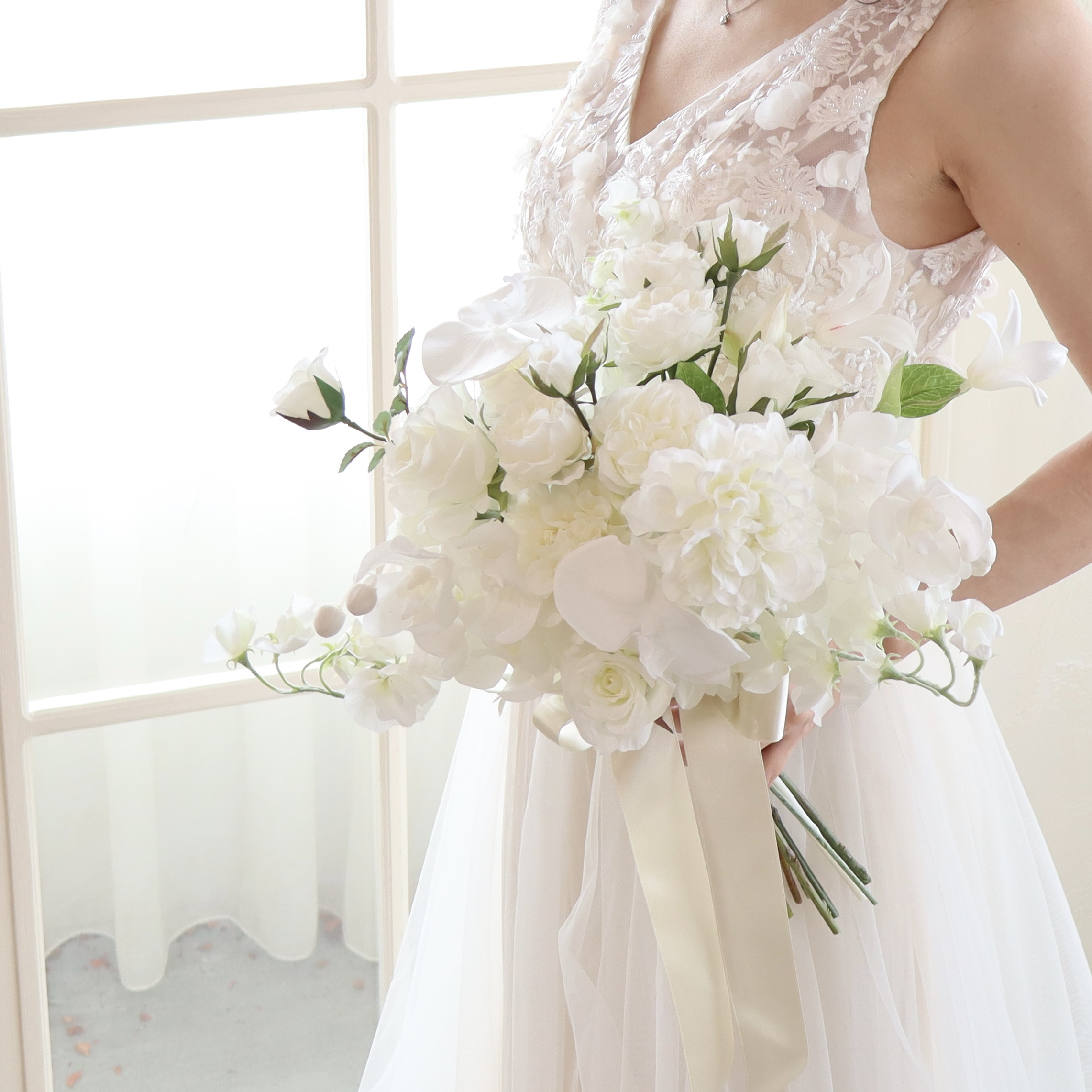 【レンタル／1番人気／３泊４日】王道ホワイトブーケ ブートニア付き／アーティフィシャルフラワー／前撮り・挙式・春婚