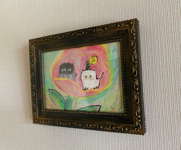 絵画。原画【2匹のかわいい猫がピンクの花の中で花の香りを感じている】 絵画。原画【2匹のかわいい猫がピンクの花の中で花の香りを感じ