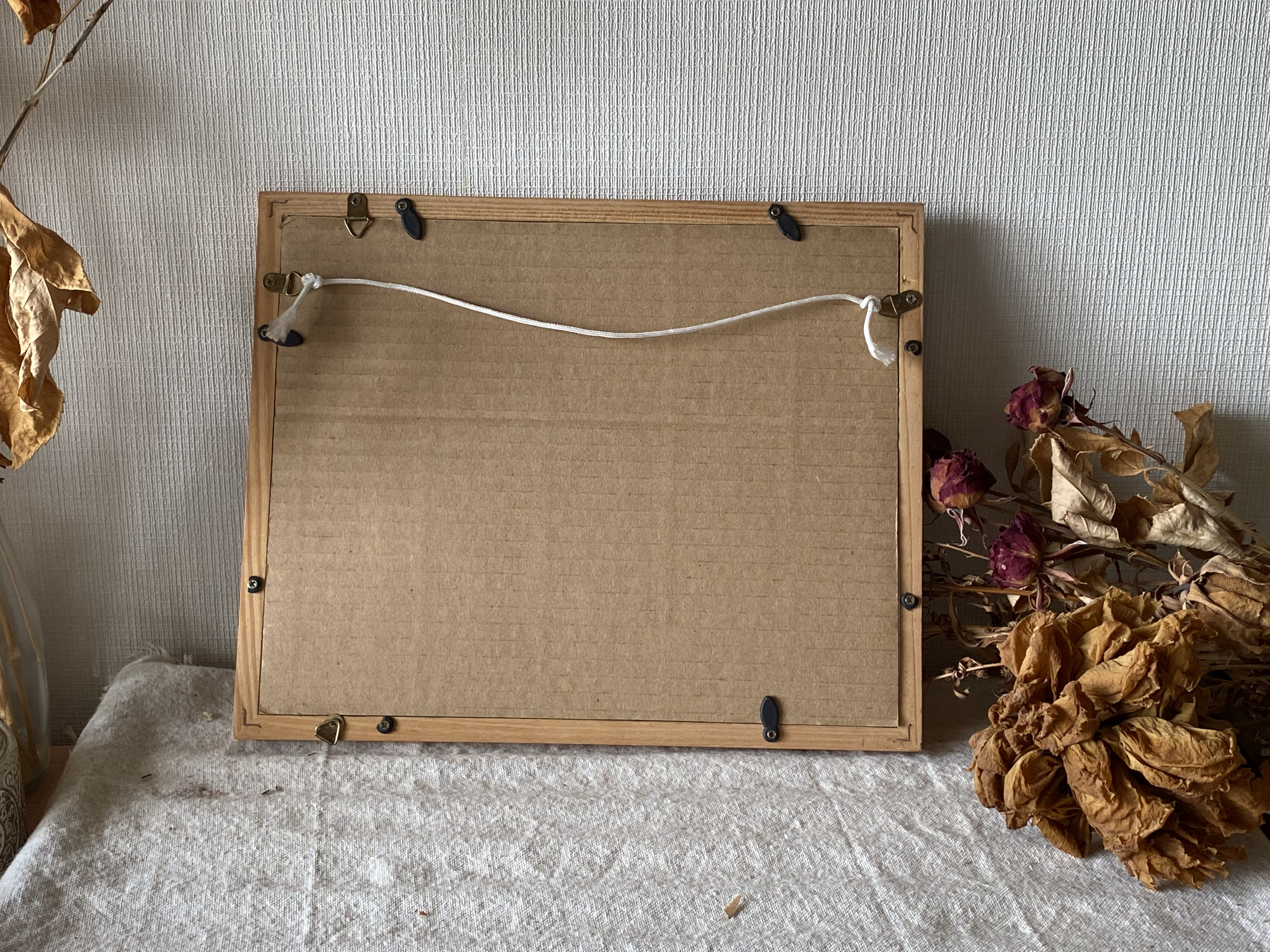 絵画。原画【神秘的な花の基地で、猫ちゃんたちは月を持っ