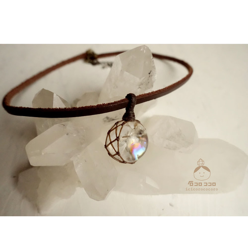 ✦✦ あの日の 虹 ✦✦ 極上アイリス（虹入り水晶）マクラメ革紐ペンダント ✦✦ あの日の 虹 ✦✦ 極上アイリス（虹入り水晶）マクラメ革紐ペンダント